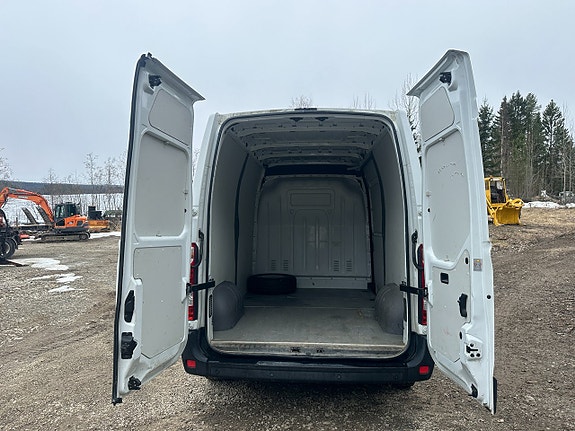 Renault Master 9 of 11