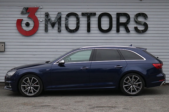 Audi S4 3 of 5