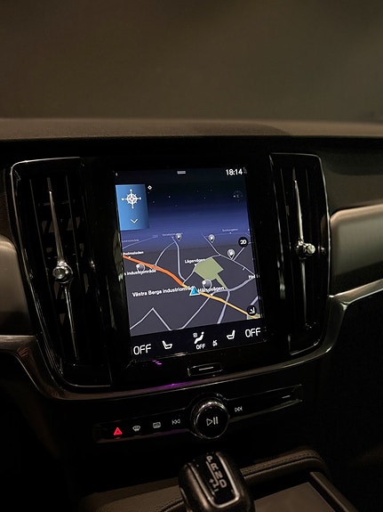 Volvo V90 16 of 18