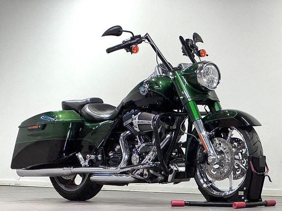 Harley-Davidson Road King CVO 110 Cui Screamin' Eagle V&H Sv-Såld *SE UTR* 6 of 27