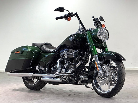Harley-Davidson Road King CVO 110 Cui Screamin' Eagle V&H Sv-Såld *SE UTR* 8 of 27