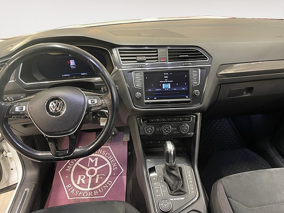Volkswagen Tiguan 9 of 13