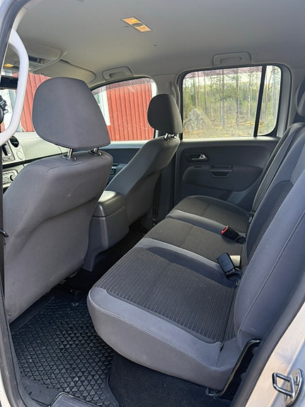 Volkswagen Amarok 4 of 5