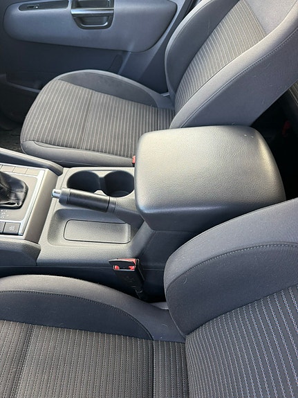 Volkswagen Amarok 3 of 5