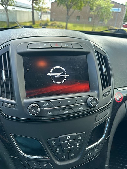 Opel Insignia 11 of 13