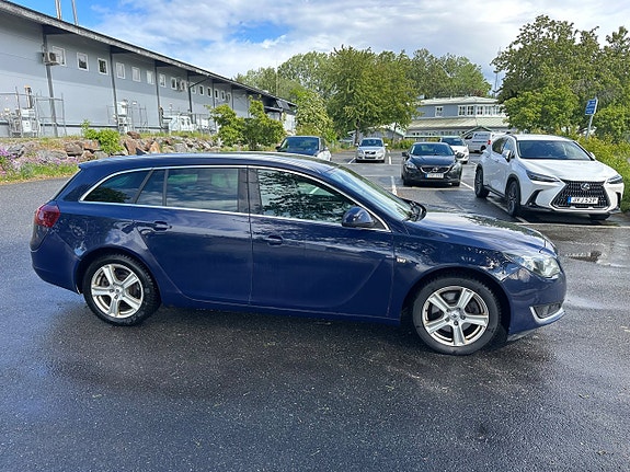 Opel Insignia 4 of 5