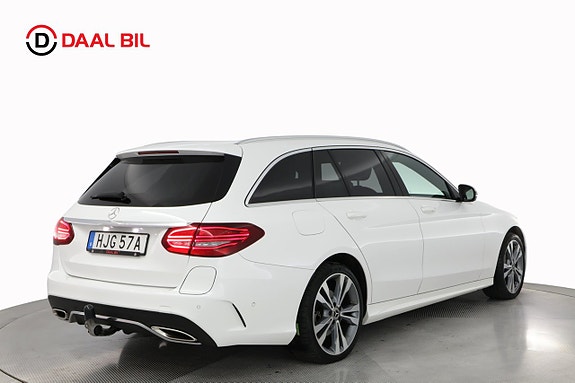 Mercedes-Benz C300 6 of 24