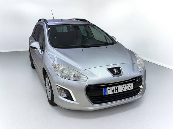 Peugeot 308 SW 3 of 11