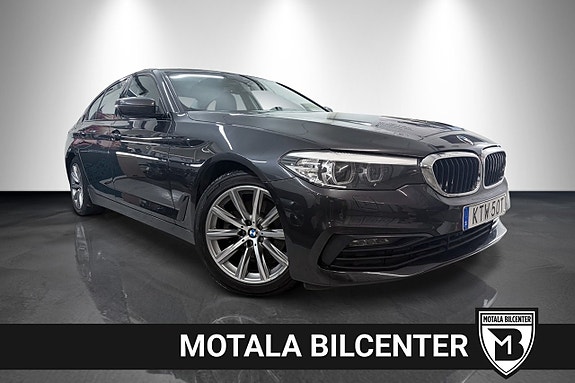 BMW 520d 2 of 5