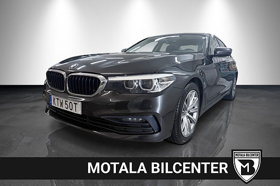 BMW 520d 4 of 5