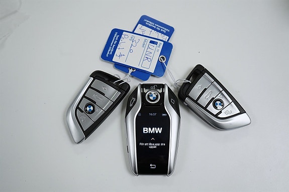 BMW 530e 25 of 26