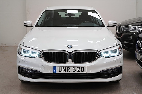 BMW 530e 8 of 26