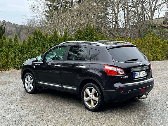Nissan Qashqai 4 of 5