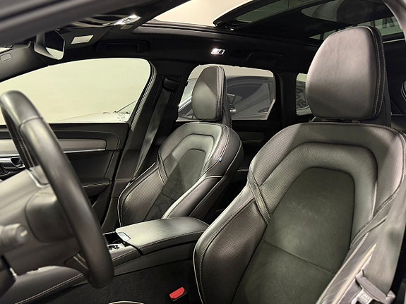 Volvo V90 21 of 27