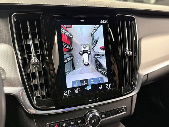 Volvo V90 14 of 27