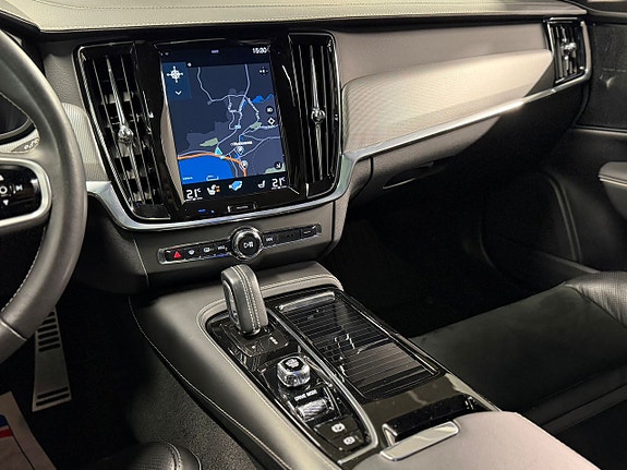 Volvo V90 13 of 27