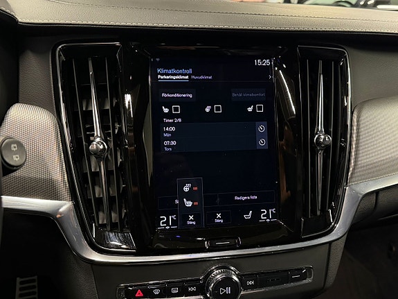 Volvo V90 15 of 27
