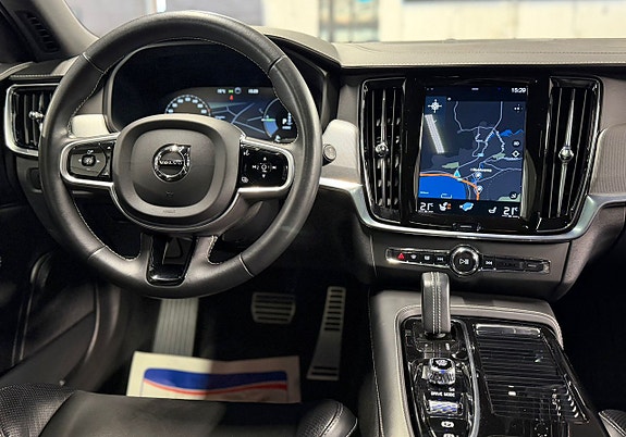 Volvo V90 11 of 27