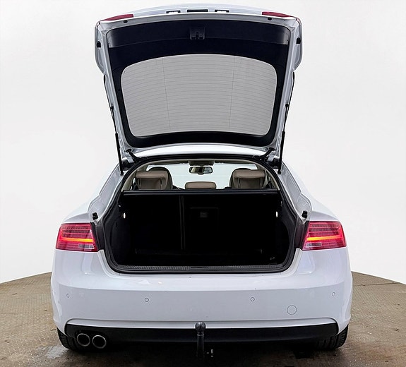 Audi A5 8 of 28