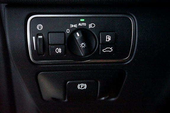 Volvo XC60 22 of 28