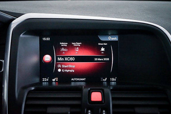 Volvo XC60 14 of 28