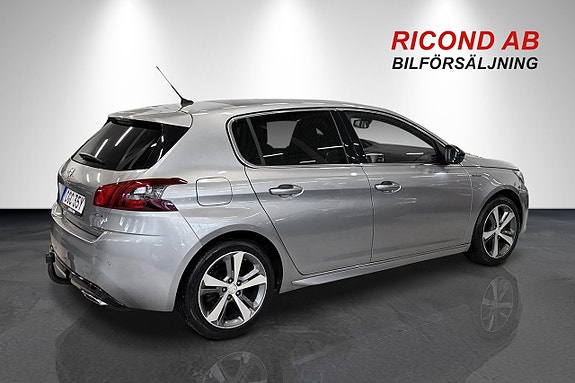 Peugeot 308 3 of 14