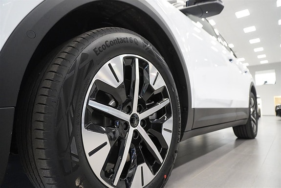 Ford Explorer 15 of 15