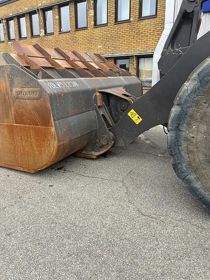 Volvo L350H 8 of 20