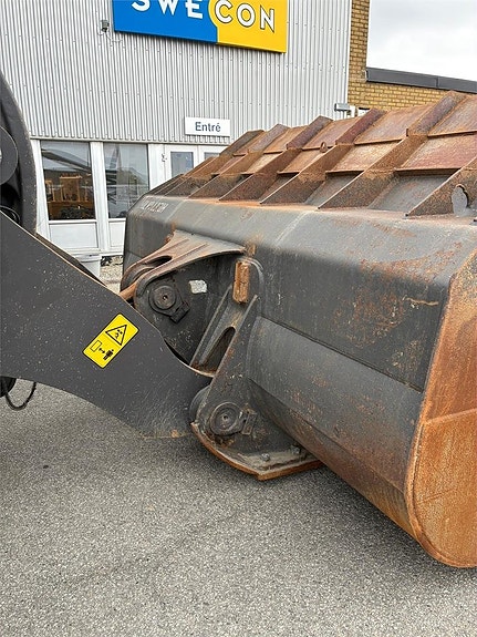Volvo L350H 9 of 20