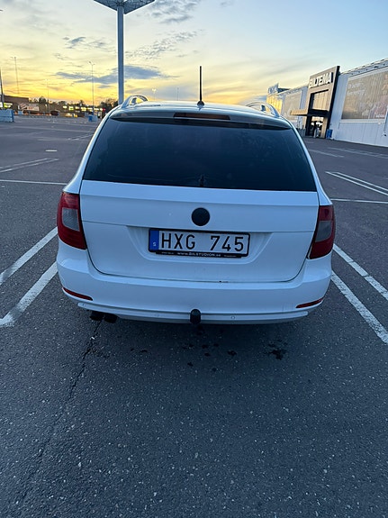 Skoda Superb 5 of 5