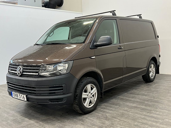 Volkswagen Transporter 3 of 5