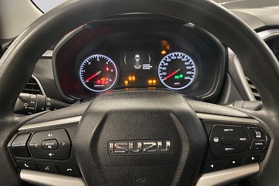 Isuzu D-max 10 of 18