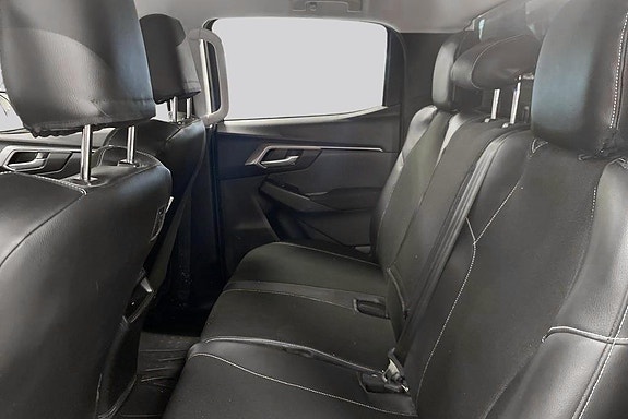 Isuzu D-max 9 of 18