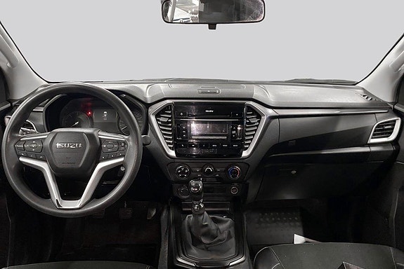 Isuzu D-max 7 of 18