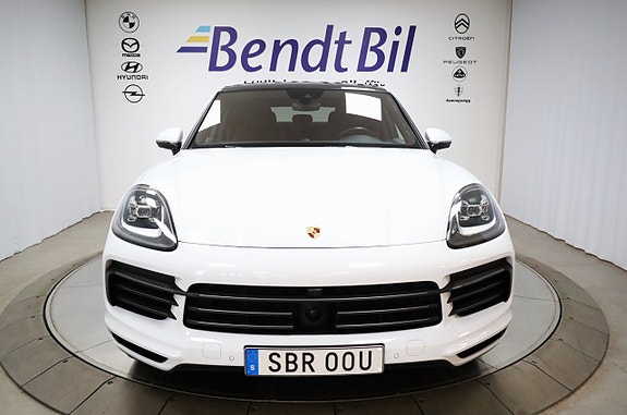 Porsche Cayenne 5 of 5