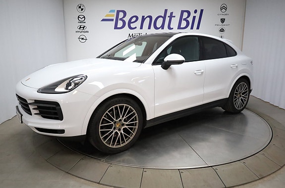 Porsche Cayenne 6 of 30