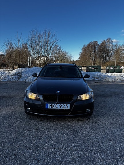 BMW 325i Touring Advantage, Comfort Euro 4 EPA 2 of 9