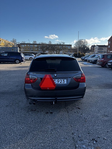 BMW 325i Touring Advantage, Comfort Euro 4 EPA 6 of 9