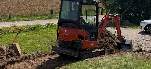 Kubota Kx019-4 grävmaskin uthyres 3 of 5