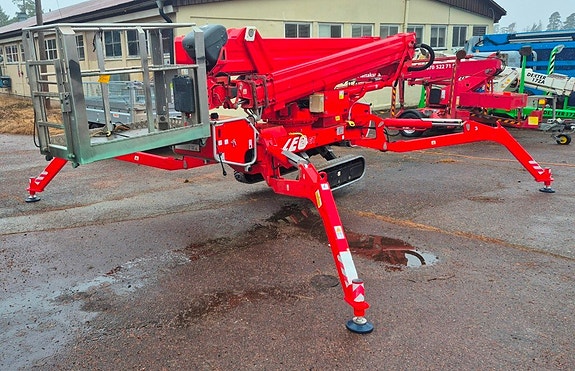 Bomlift med larvdrift 24meter Teupen Leo 24GT
