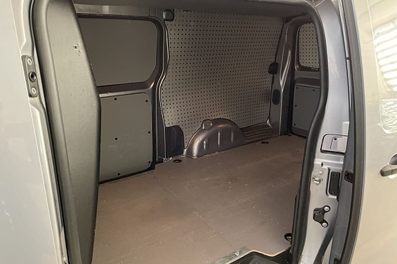 Peugeot Expert 9 of 18