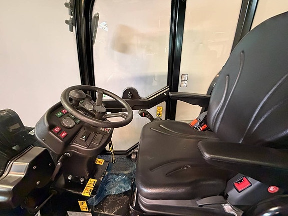 NY Kubota RT220-2 hjullastare 6 of 6