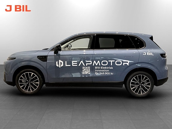 Leapmotor B10 3 of 5