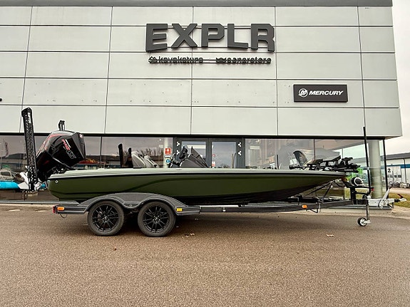 Nitro Z21 XL - Mercury 300 PRO XS - Extremt utrustad