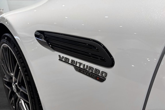 Mercedes-Benz SL63 25 of 25