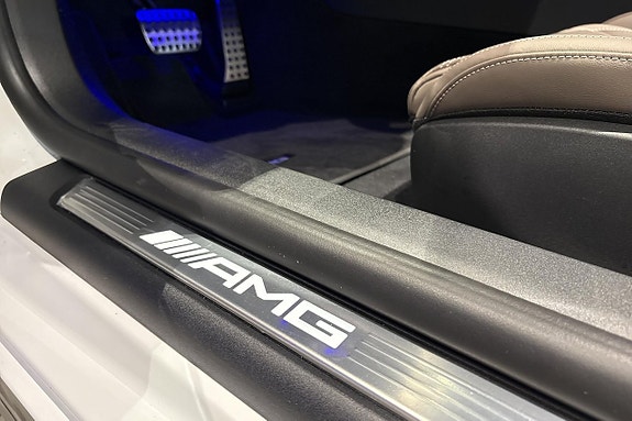 Mercedes-Benz SL63 12 of 25