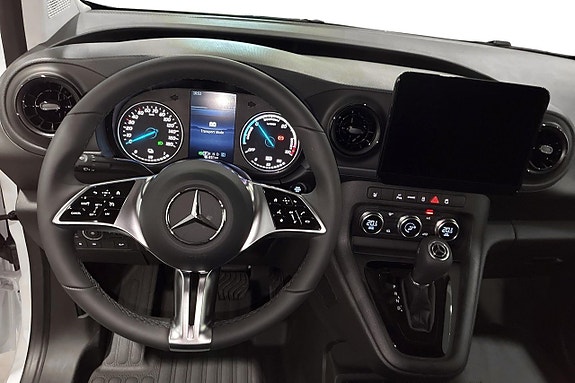 Mercedes-Benz eCitan 9 of 16