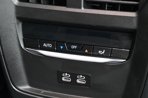 BMW i4 16 of 20