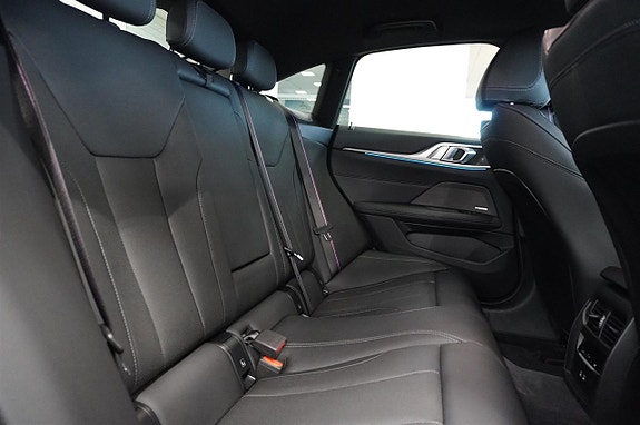 BMW i4 15 of 20