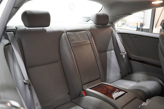 Mercedes-Benz CL500 17 of 19